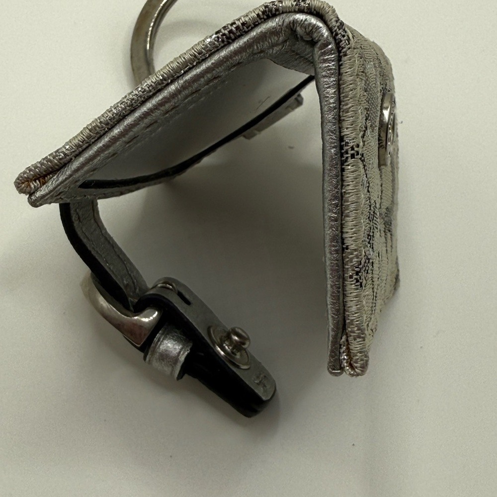 Coach Silver Signature Mini Photo Holder key charm with Rhinestone Buckle - Picture 6 of 8